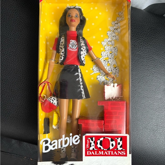 Barbie Other - Barbie 101 Dalmatians Doll in Red and Black Outfit vintage 1998 NEW
